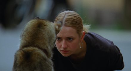 Kristine Kujath Thorp a medvídek